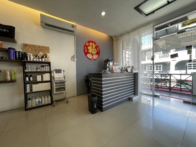 Photo of Ideal Hair Bar salon - Kota Kinabalu, Sabah, Malaysia