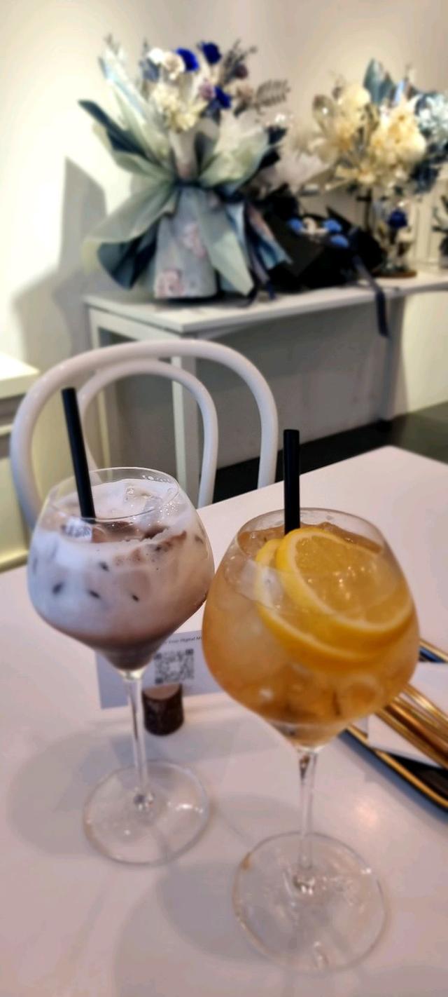 Photo of Hanakoya Flower Café - Kota Kinabalu, Sabah, Malaysia