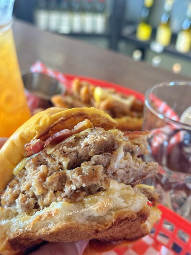 Photo of Kalikaligo Bar & Grill - Kota Kinabalu, Sabah, Malaysia