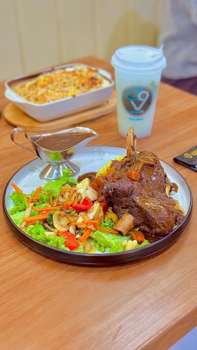 Photo of Crowd 99 Luyang - Kota Kinabalu, Sabah, Malaysia